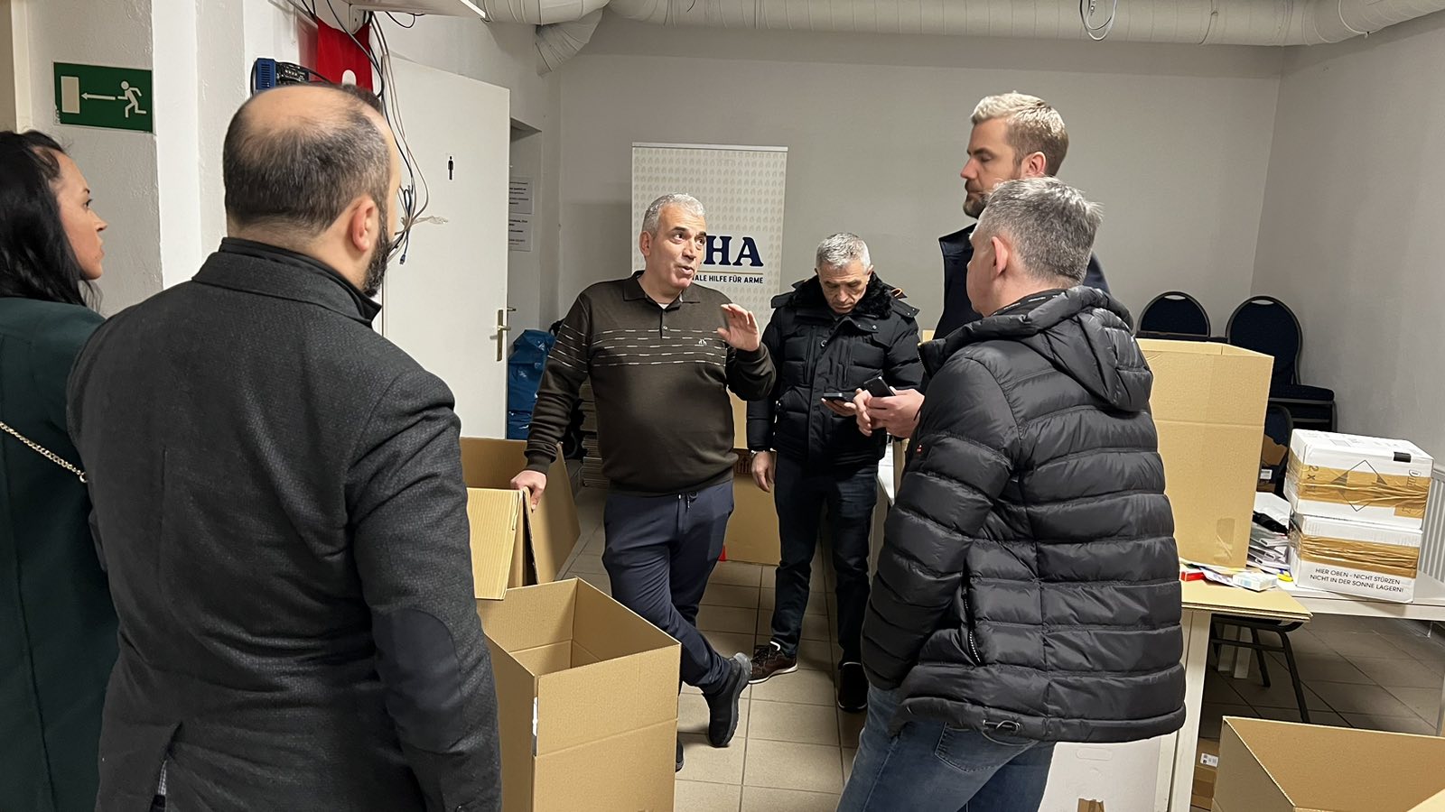 Srpski narod u Austriji u humanoj misiji: Veliki odziv u prikupljanju pomoći za Tursku