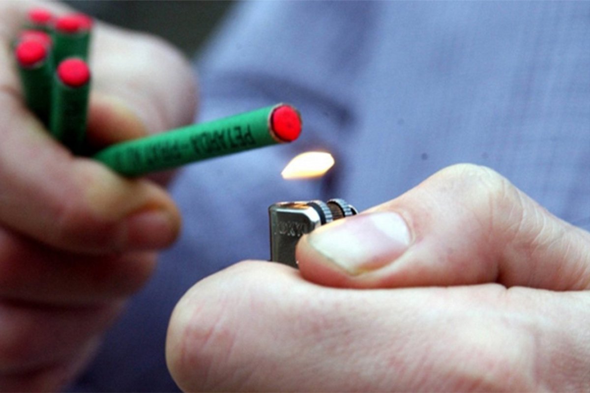 Poziv građanima na oprez: Maloljetnici ubacuju petarde u stanove i na balkone