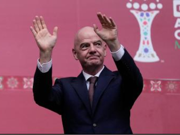 Pogledajte koliku platu ima predsjednik FIFA