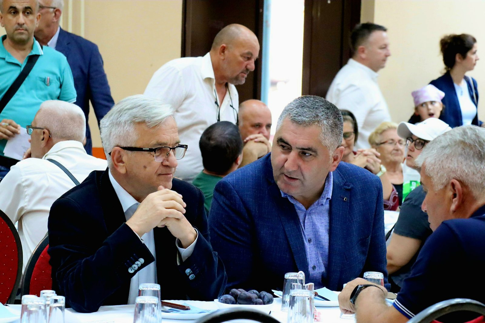 Čubrilović i Stojanović u Modriči : DEMOS jača prisustvo u Posavini