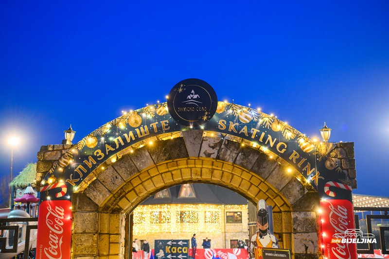 Vrhunski doživljaj u Etno selu Stanišići: Osjetite adrenalin na klizalištu od 500 kvadrata (FOTO)