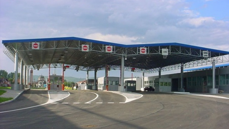 Teretni saobraćaj preko mosta u Karakaju biće uspostavljen od utorka