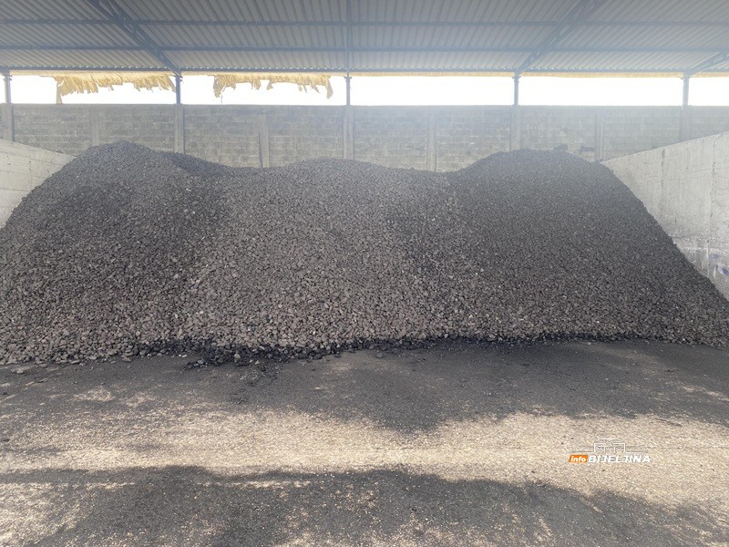 Bijeljinci se spremaju za zimu: Koliko koštaju drva, ugalj i pelet? (FOTO)