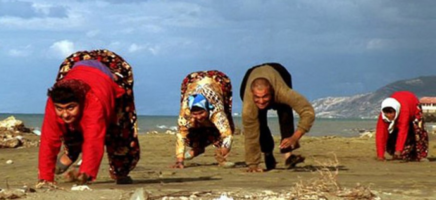 Otkrivena misterija porodice koja hoda četvoronoške, krili ih do 2005.