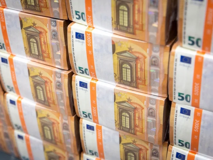 Hrvata sve manje, a Hrvatska troši nikad više para