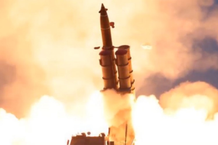 Sjeverna Koreja raketnim testiranjem omela predizbornu kampanju u Japanu