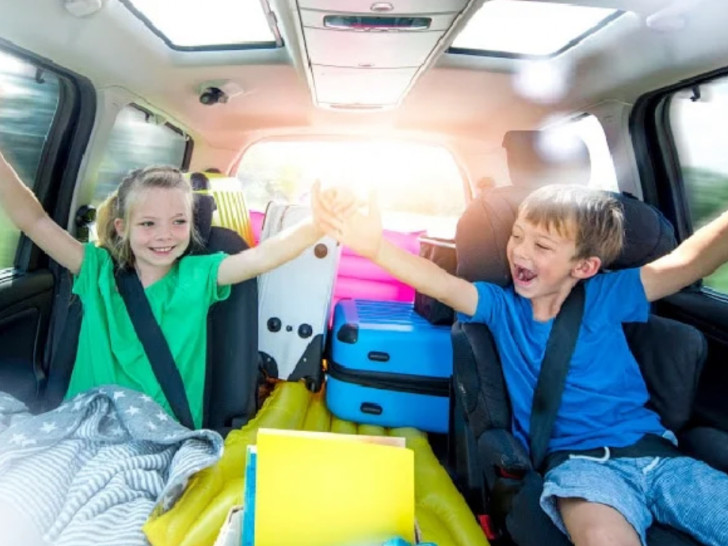 Trik kako spriječiti mučninu tokom duge vožnje kod djece: Roditelji tvrde da im je ovaj jednostavan trik promijenio putovanja