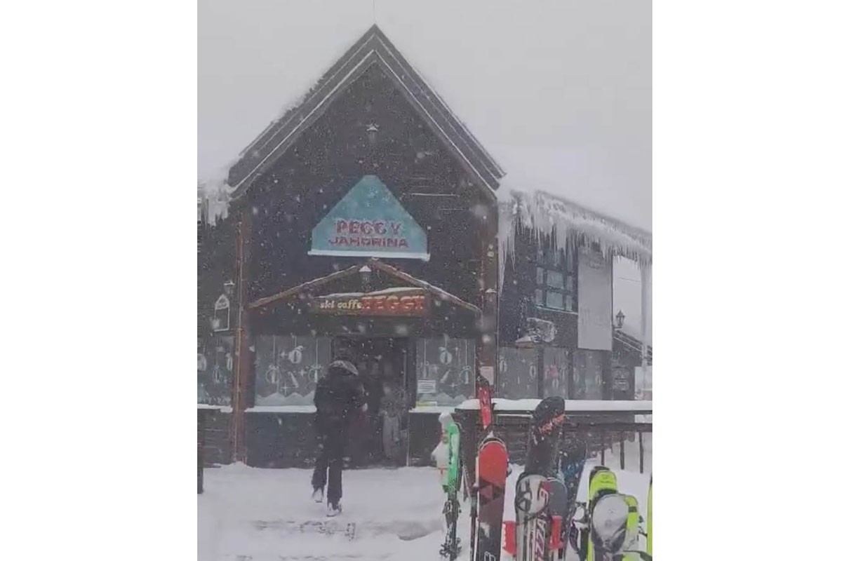 Snježno nevrijeme i na Jahorini (VIDEO)
