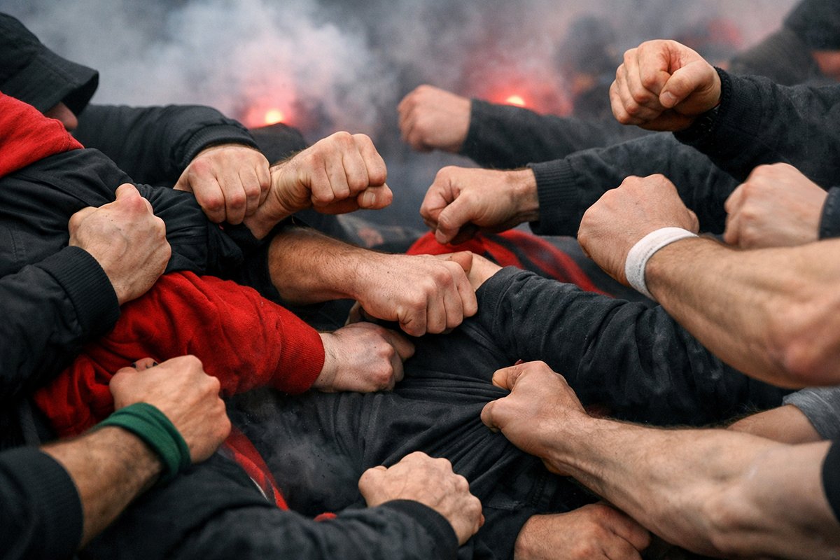 Nacional: Boysi sačekali i žestoko pretukli Delije