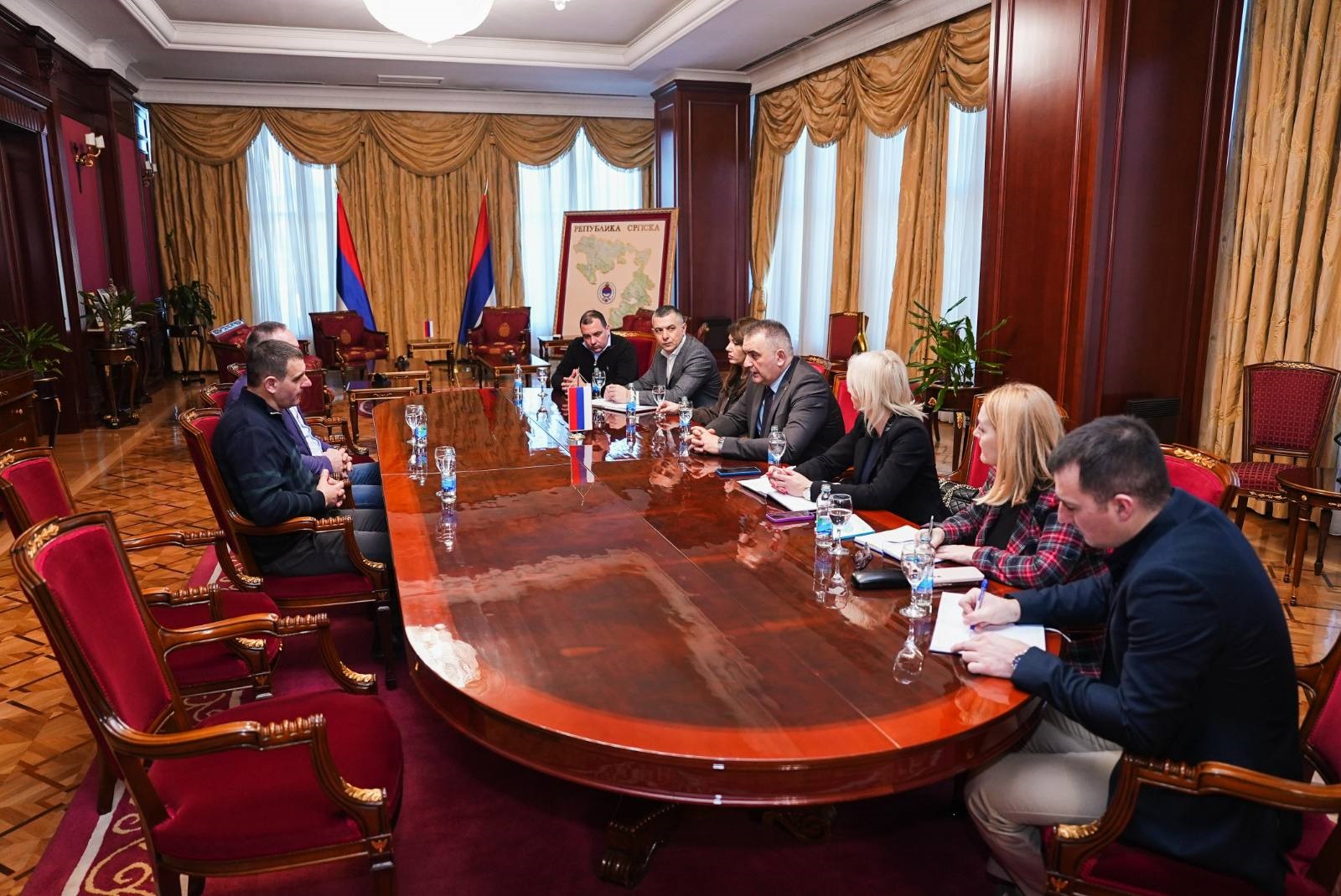 Mljekari razgovarali sa Minićem: Premijer Srpske zadovoljan postignutim dogovorom