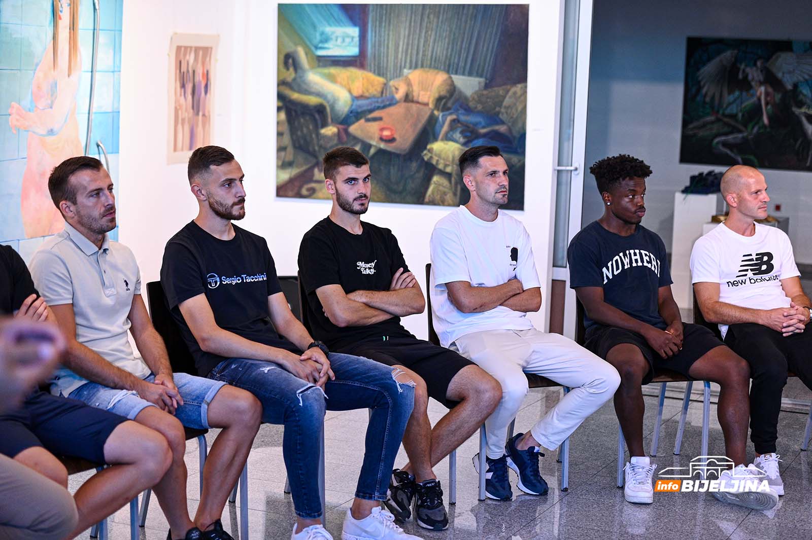 Radnik stao na noge – krupnim koracima gazi dalje (FOTO)