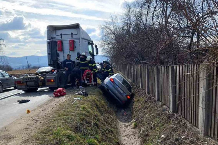 Saobraćajna nezgoda u Tršiću kod Zvornika: Ima povrijeđenih