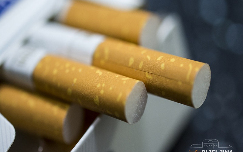 Državljanin BiH pao na granici sa 120 šteka cigareta, platiće ogromnu kaznu
