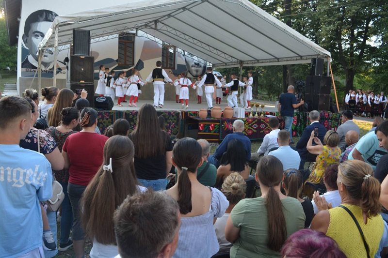 Lopare: Manifestacija “Dani dijaspore” otvorena smotrom folklora – Majevica zove svoju djecu kući