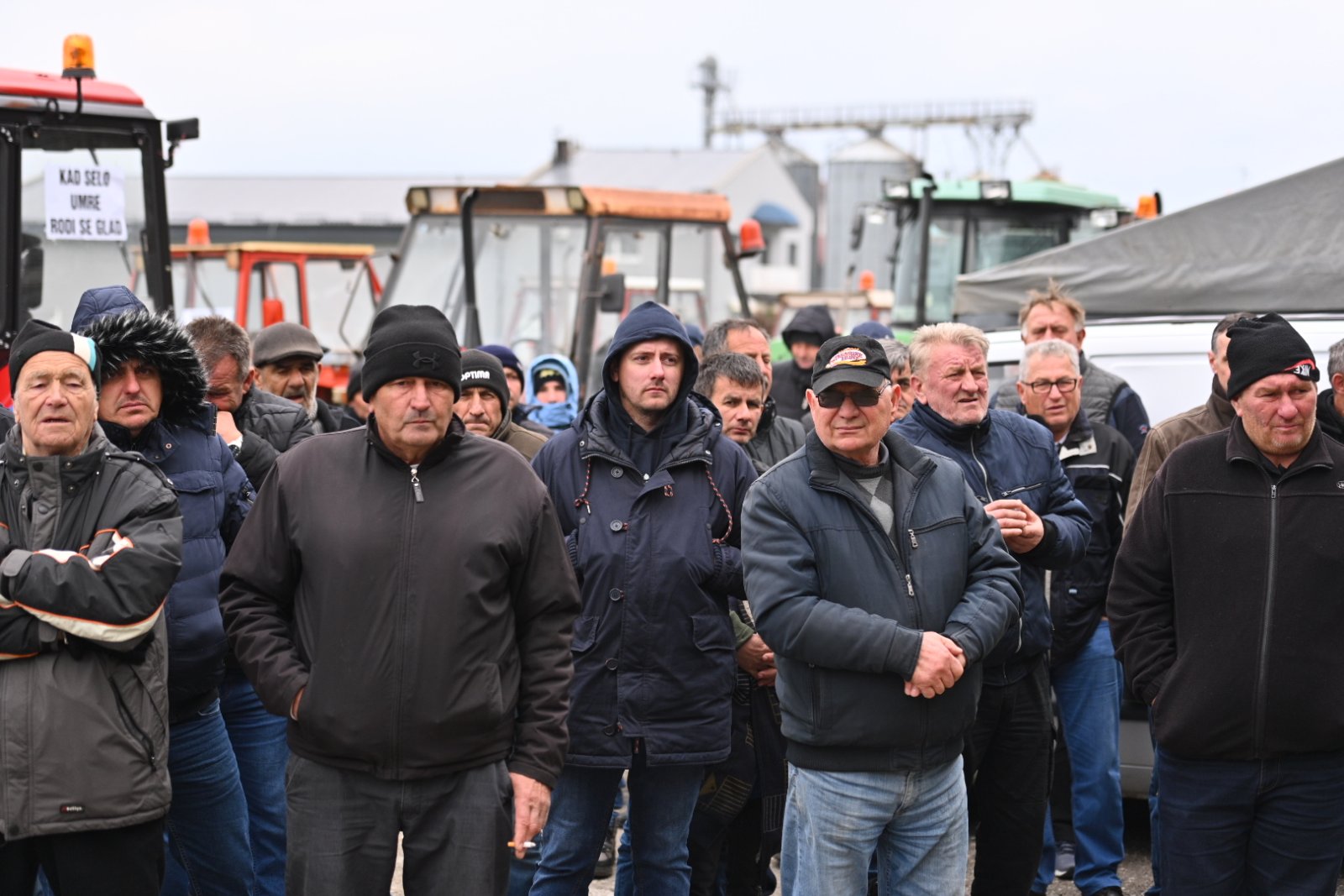 Bakajlić na protestu poljoprivrednika u Bijeljini: Neko hoće namjerno da nas uništi 