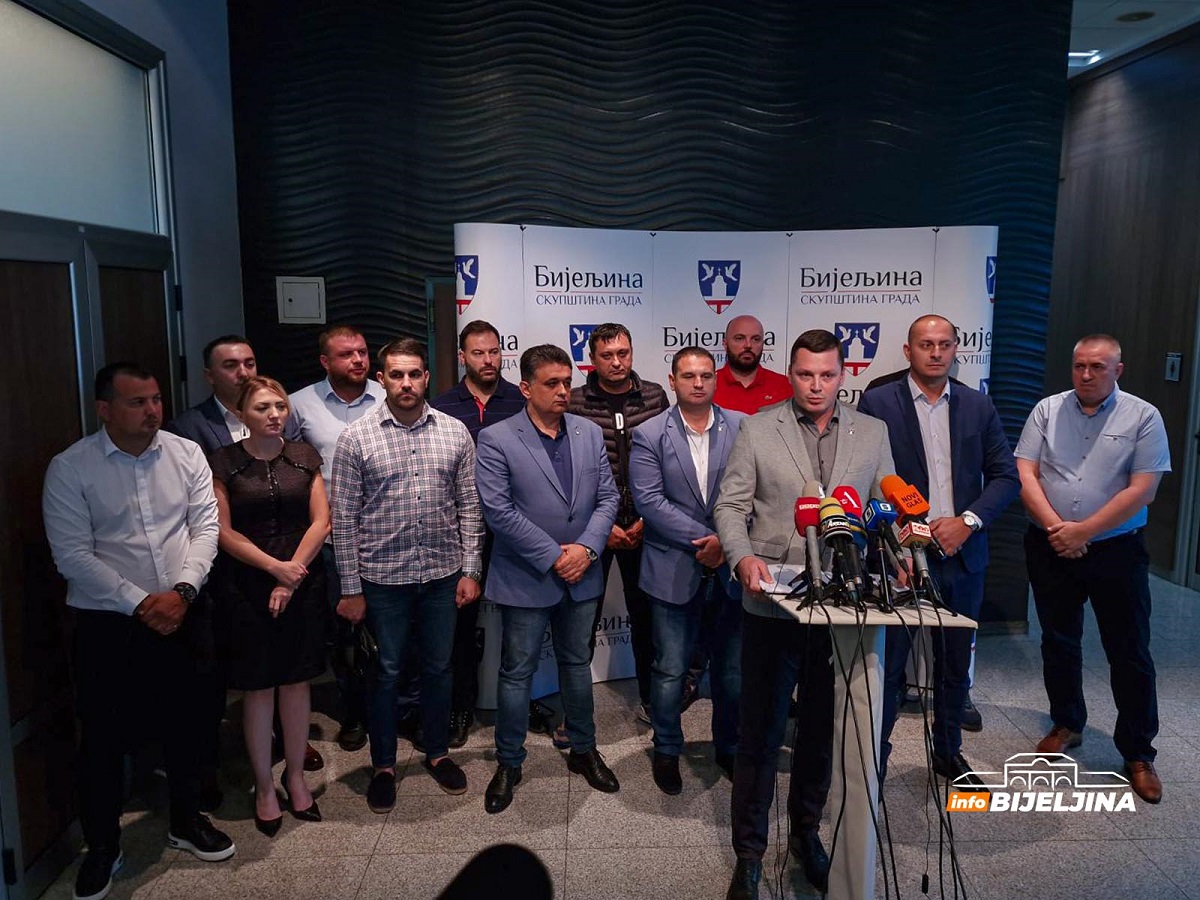 Bijeljina: Inicijativa za opoziv Petrovića stigla u Skupštinu