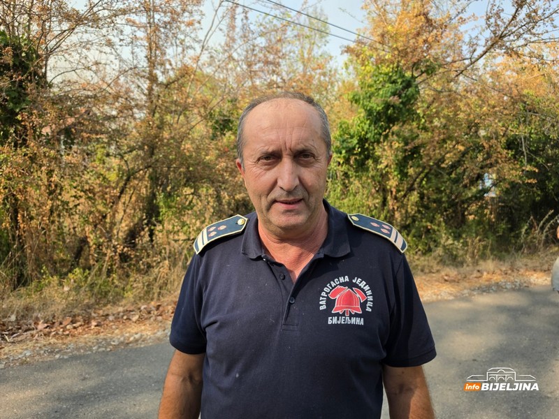 Spasojević: Požar u Amajlijama kod Bijeljine lokalizovan, vatrogasne ekipe i dalje dežuraju na terenu