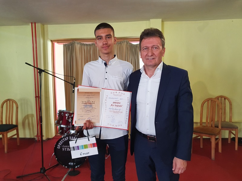 “Ističemo najbolje”, Dejan Todorović Đak generacije Osnovne škole “Aleksa Šantić” iz Ugljevika