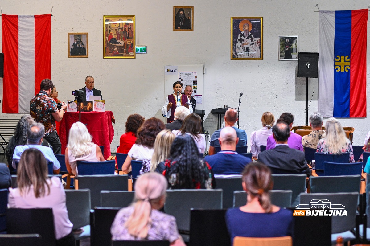 Srpski dani kulture održani u Beču: Naša baština predstavljena i Srbima i drugim narodima (FOTO)