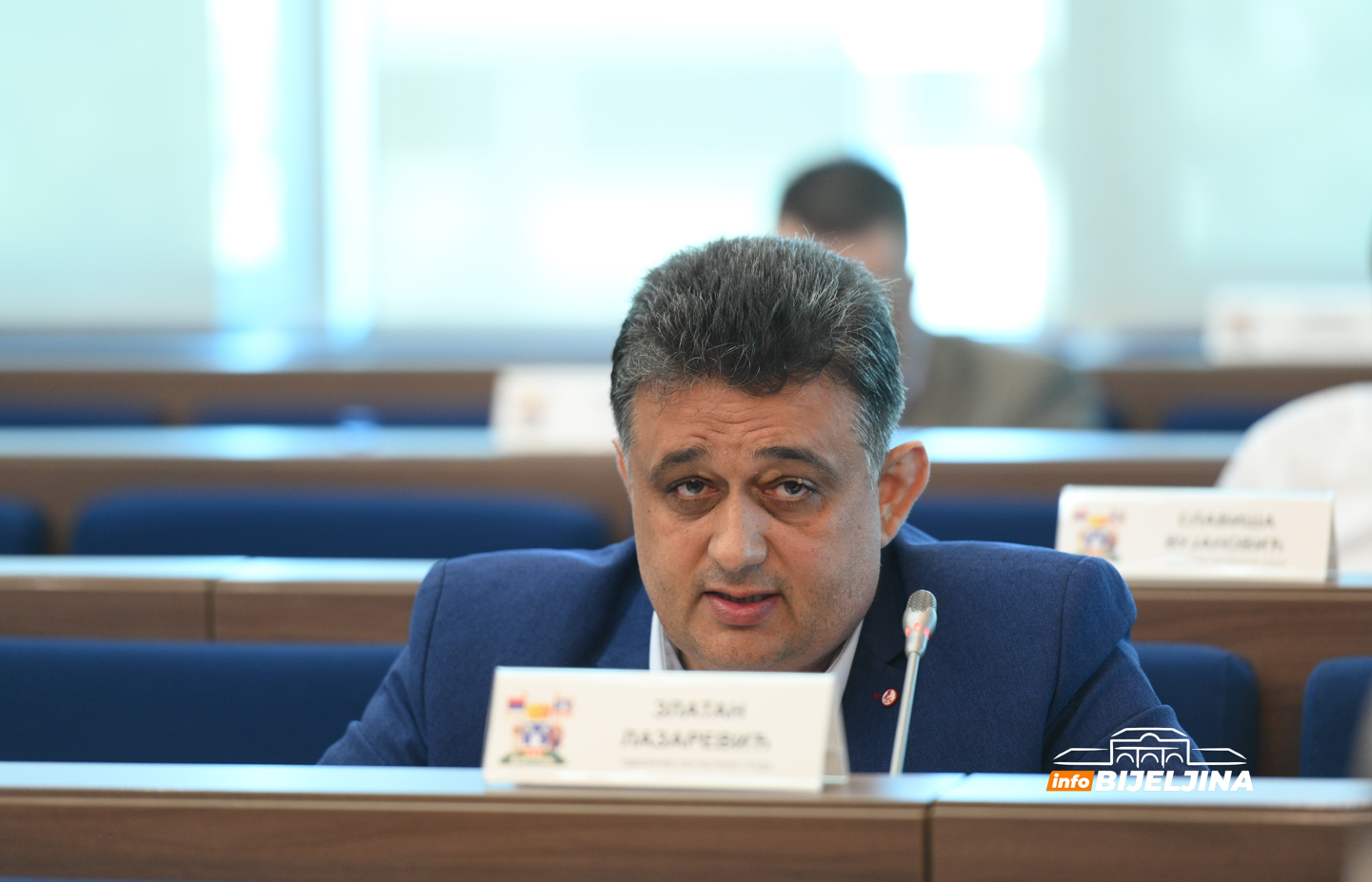 Lazarević: Treba li da podnesemo inicijativu da nam se realizuju inicijative?