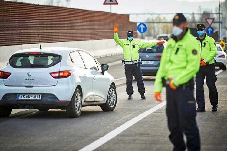 Slovenija: Prelazak granice zavisi od vrste primljene vakcine