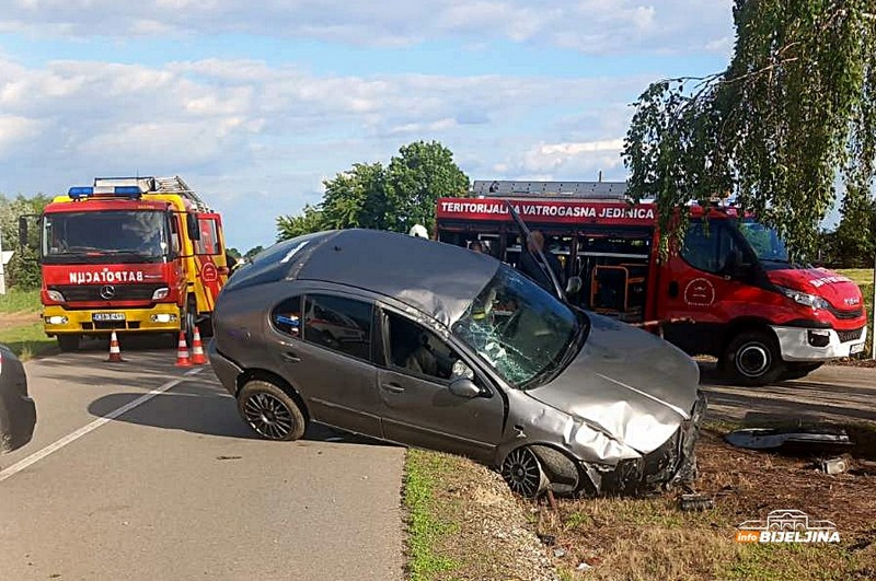 Udes kod Bijeljine, intervenisali vatrogasci i Hitna (FOTO)
