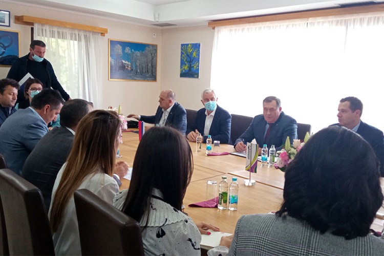 Dodik: Nije u planu pooštravanje epidemioloških mjera