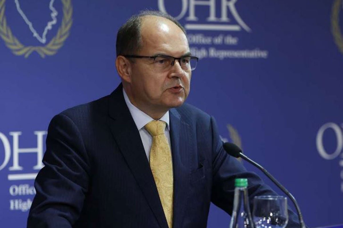 Šmit: Da sam Dodikov advokat, drugačije bih ga savjetovao