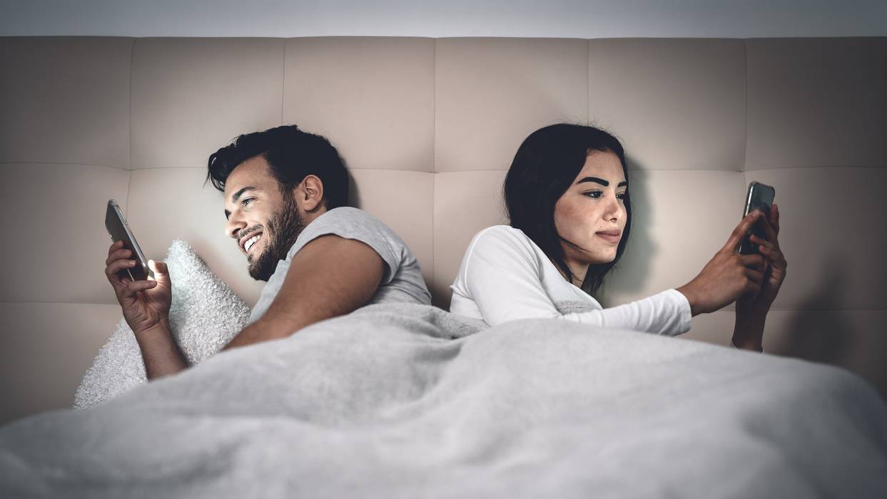 Žene internet koriste za guglanje o zdravlju, muškarci igraju igrice