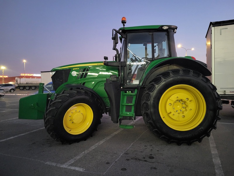 Posjetite Sajam u Bijeljini: Stižu najnoviji modeli traktora John Deere, iskoristite sajamske akcije 