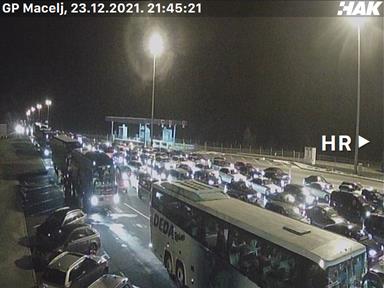 Velike gužve na granicama širom regiona