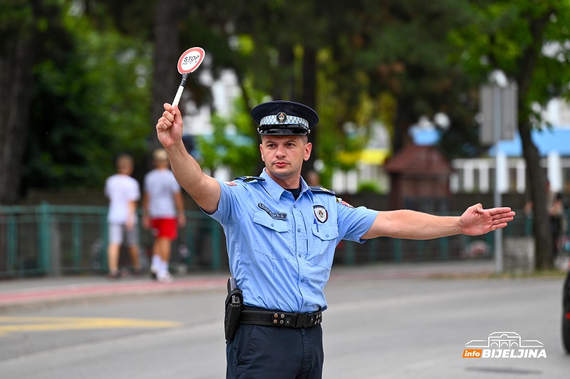 Pljušte kazne za obijesnu vožnju, jesmo li bezbjedniji na putevima u BiH?