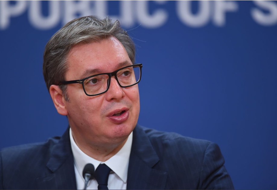 Vučić iz Pariza poručio: Srbija neće da se odrekne ničeg svog