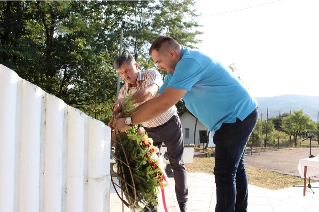 Ugljevik: Služen parastos poginulim borcima Bogutovog Sela