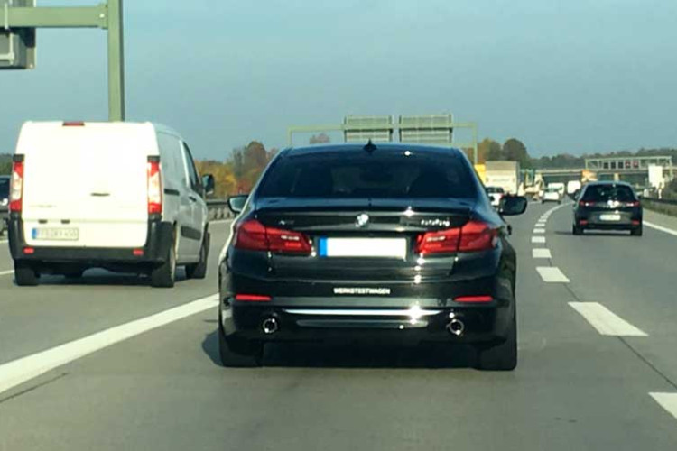 Starac sa BMW-om vozio preko 180 km/h