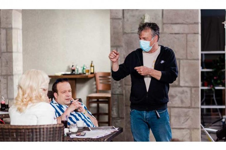 Stiže nova verzija kultne serije „Složna braća“: Nove okolnosti, stari humor