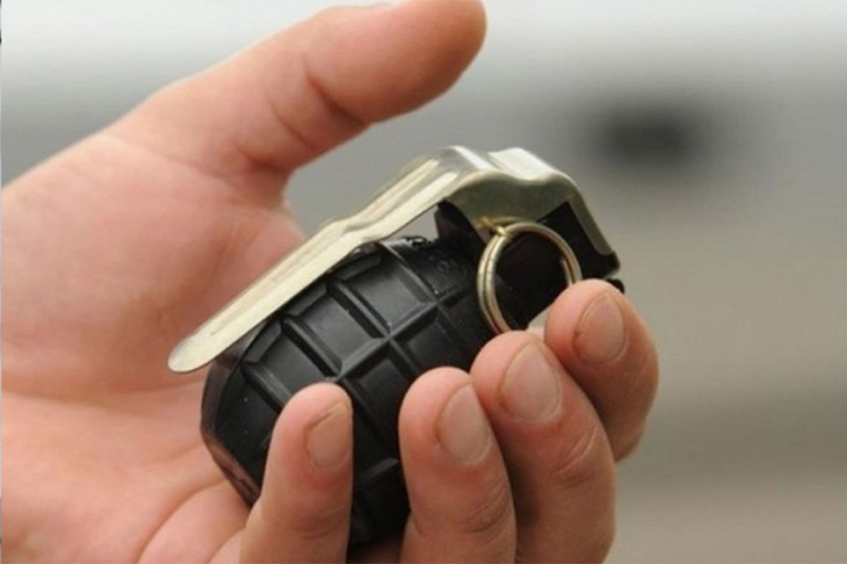 Htio ubaciti ručnu bombu u auto u Čelincu u kojem je bio putnik