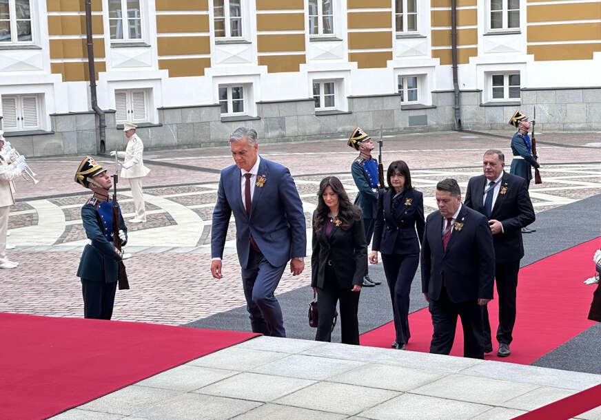 Obilježavanje Dana pobjede u Moskvi: Delegacija Srpske na pozdravu kod Putina