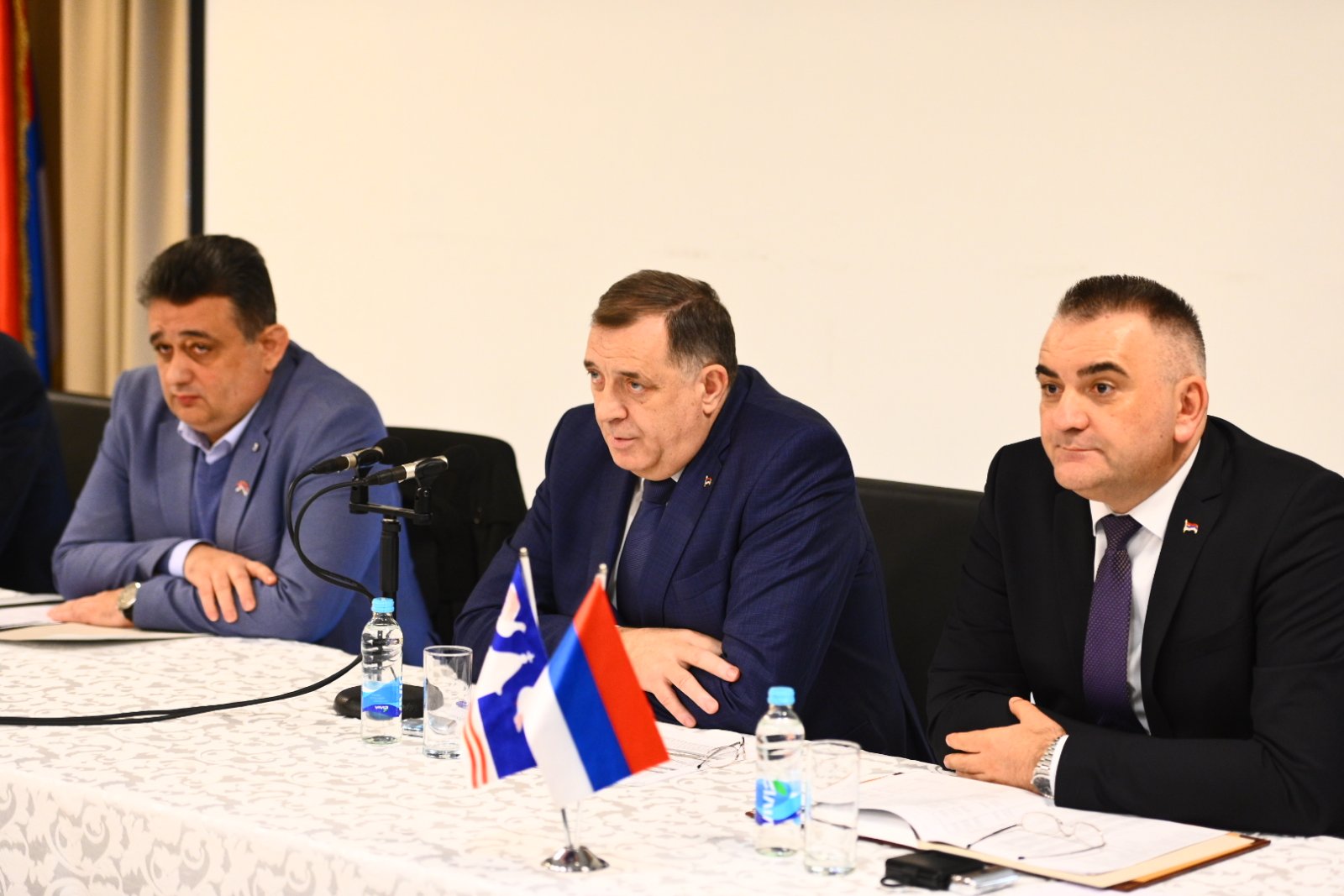 Predsjednik Srpske razgovara sa poljoprivrednicima u Semberiji (FOTO)