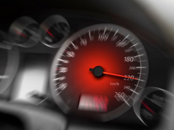 Vozio 215 kilometara na čas, ograničenje 130