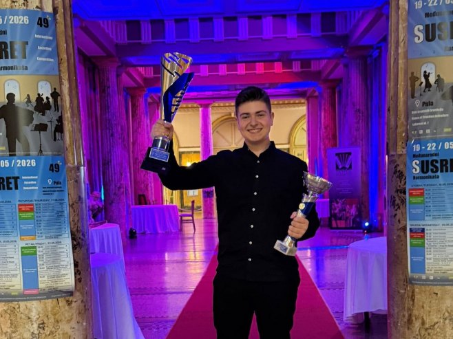 Svjetski šampion harmonike Đorđe Perić na festivalu u Јekaterinburgu