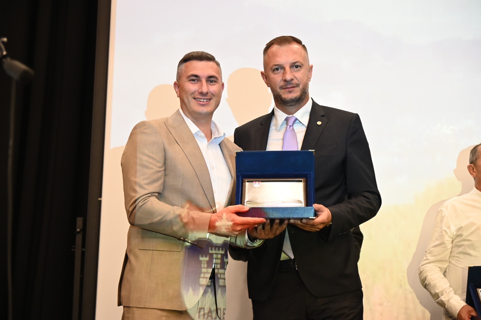 Ćoriću dodijeljeno najveće priznanje opštine Pale (FOTO)