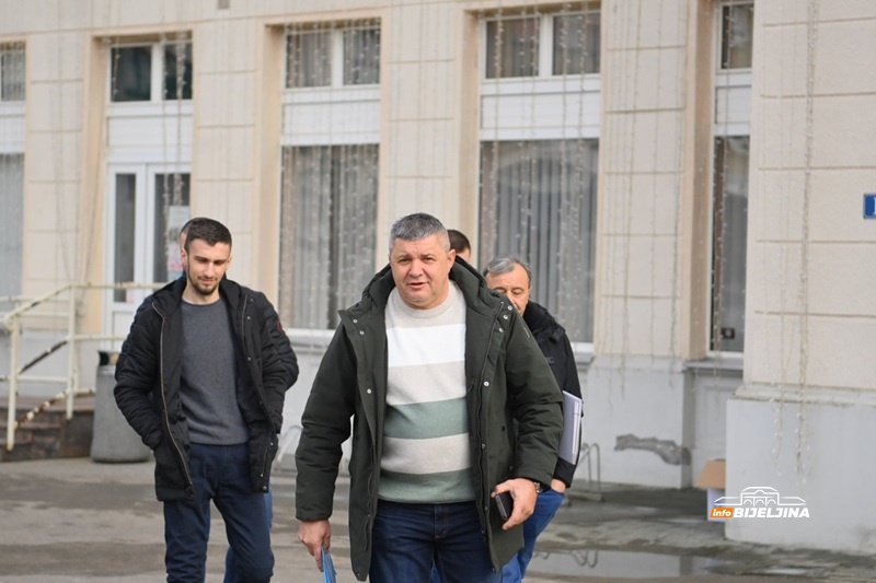 Bakajlić: Imaju rok od devet dana ili ćemo blokirati cijelu Semberiju (FOTO)