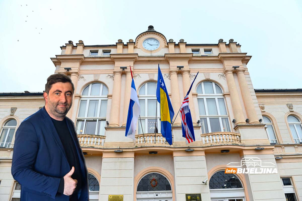 Gradonačelnik Ljubiša Petrović skuplja lajkove na svojoj Facebook stranici: 