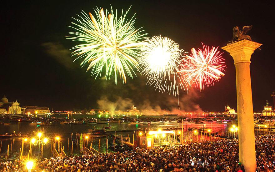 Neobični dočeci nove godine širom svijeta