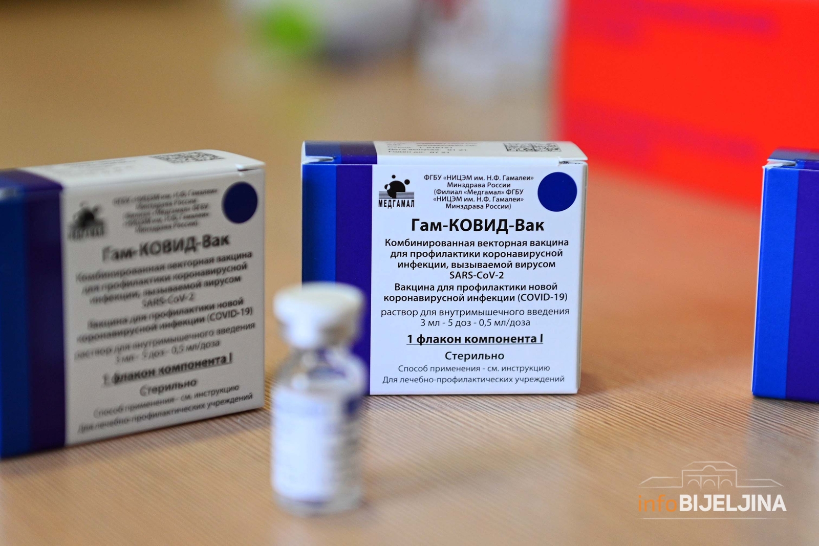 Vučić danas uručuje Dodiku vakcine za Srpsku