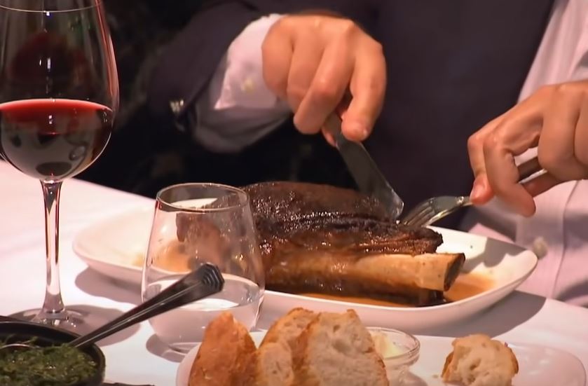 ŠNICLA SAMO ZA VAKCINISANE Ugostitelj odlučio da presječe, dosta mu komplikacija sa sertifikatima