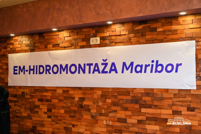 Radnici “Hidromontaže” se okupili u Bijeljini: Firma koja je iza sebe ostavila fabričke gigante i neraskidiva prijateljstva (FOTO)