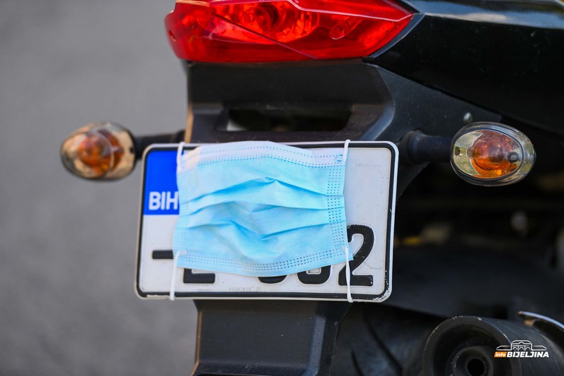Policija u Bijeljini kaznila 98 motociklista zbog prikrivanja tablica: Kako “maskiraju” registarske oznake?