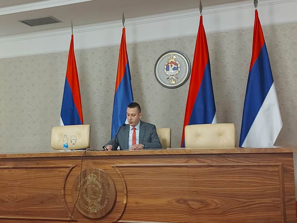 Zamjenik ministra odbrane: Helez u tajnosti unaprijedio oficira koji je odbio da se rukuje u Austriji